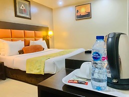 Oakspring Hotel & Luxury Suites