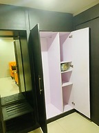 Oakspring Hotel & Luxury Suites