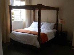 Rhodes Nyanga Hotel