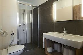 Ski & Golf Suites by Alpin Rentals - incl Summercard