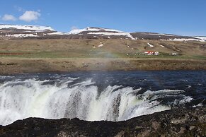 North West Restaurant & Guesthouse