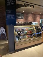 North West Restaurant & Guesthouse