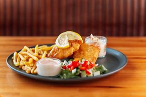 North West Restaurant & Guesthouse