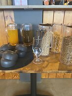 North West Restaurant & Guesthouse