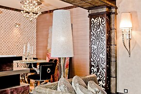 Royal Castle Design & SPA Hotel