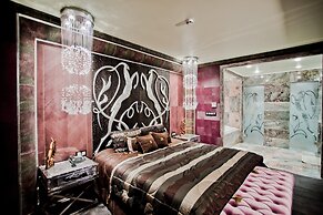 Royal Castle Design & SPA Hotel