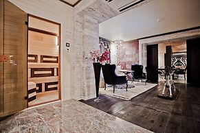 Royal Castle Design & SPA Hotel