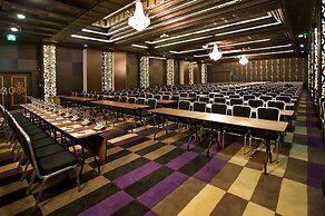 Royal Castle Design & SPA Hotel