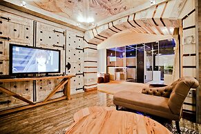 Royal Castle Design & SPA Hotel