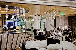 Royal Castle Design & SPA Hotel