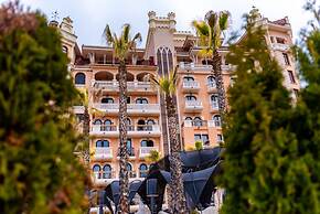 Royal Castle Design & SPA Hotel