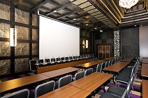 Royal Castle Design & SPA Hotel