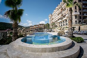 Royal Castle Design & SPA Hotel