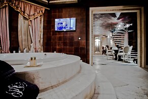 Royal Castle Design & SPA Hotel