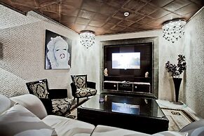 Royal Castle Design & SPA Hotel