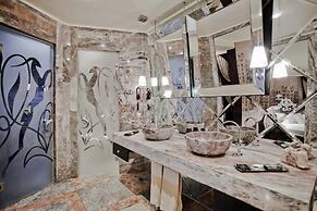 Royal Castle Design & SPA Hotel