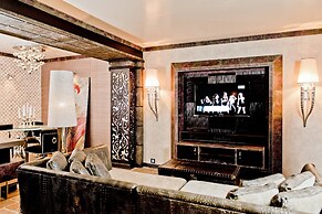 Royal Castle Design & SPA Hotel