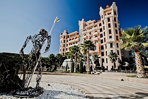 Royal Castle Design & SPA Hotel