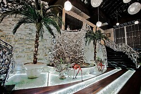 Royal Castle Design & SPA Hotel