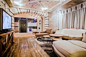 Royal Castle Design & SPA Hotel