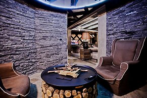 Royal Castle Design & SPA Hotel