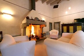 Borgo Colognola - Dimora Storica