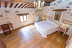 Borgo Colognola - Dimora Storica