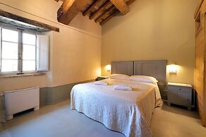 Borgo Colognola - Dimora Storica