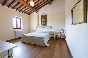 Borgo Colognola - Dimora Storica