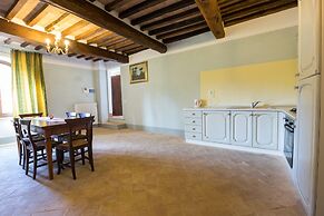 Borgo Colognola - Dimora Storica