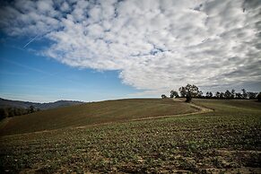 Borgo Colognola - Dimora Storica
