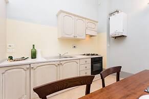 Borgo Colognola - Dimora Storica