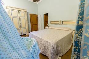 Borgo Colognola - Dimora Storica