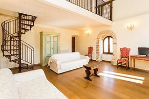 Borgo Colognola - Dimora Storica