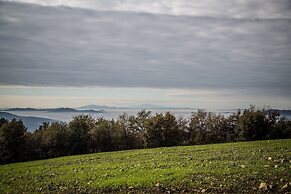 Borgo Colognola - Dimora Storica