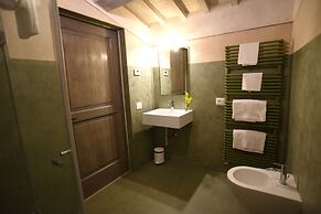 Borgo Colognola - Dimora Storica