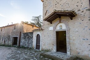 Borgo Colognola - Dimora Storica