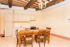 Borgo Colognola - Dimora Storica