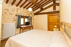 Borgo Colognola - Dimora Storica