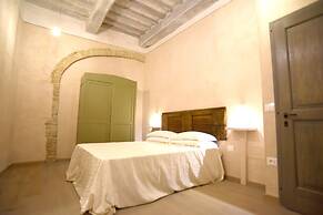 Borgo Colognola - Dimora Storica