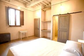 Borgo Colognola - Dimora Storica