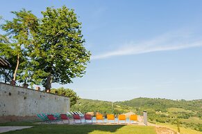 Borgo Colognola - Dimora Storica