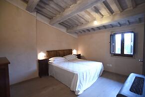 Borgo Colognola - Dimora Storica