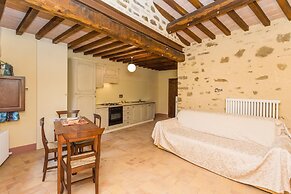 Borgo Colognola - Dimora Storica