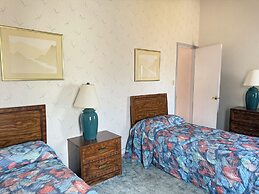 Eagle Village Resort