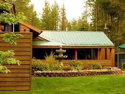 Silverwolf Log Chalet Resort