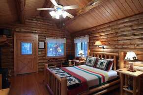 Silverwolf Log Chalet Resort