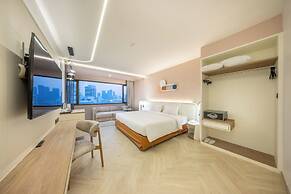 Royal Benja Hotel