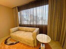 Royal Benja Hotel