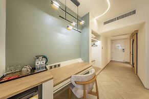 Royal Benja Hotel